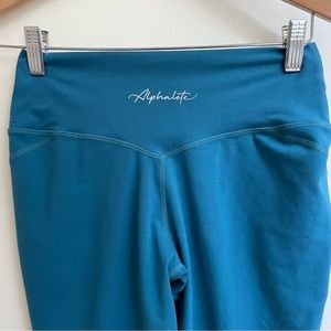 Alphalete crossover leggings